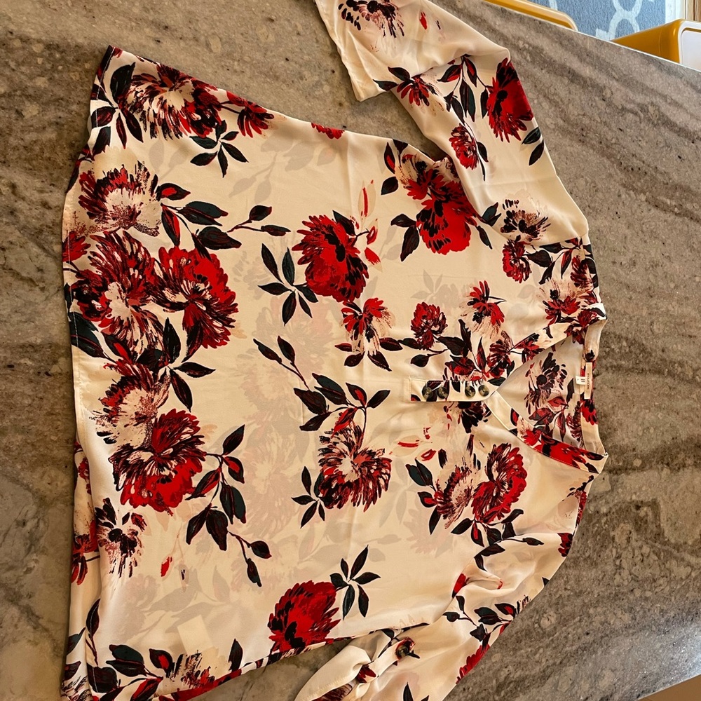 Floral career top!
